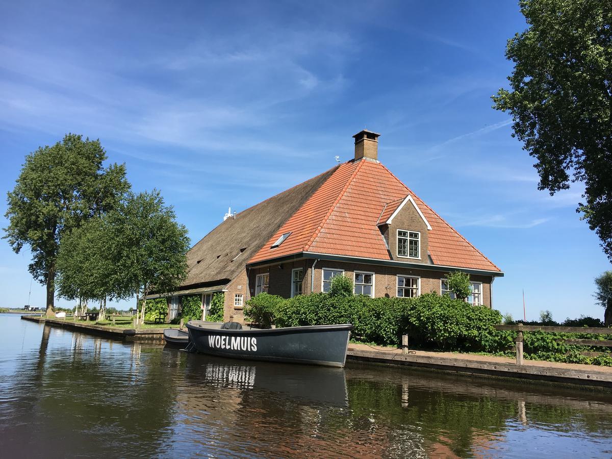 Private Island De Sayter Villa Warten Exterior photo